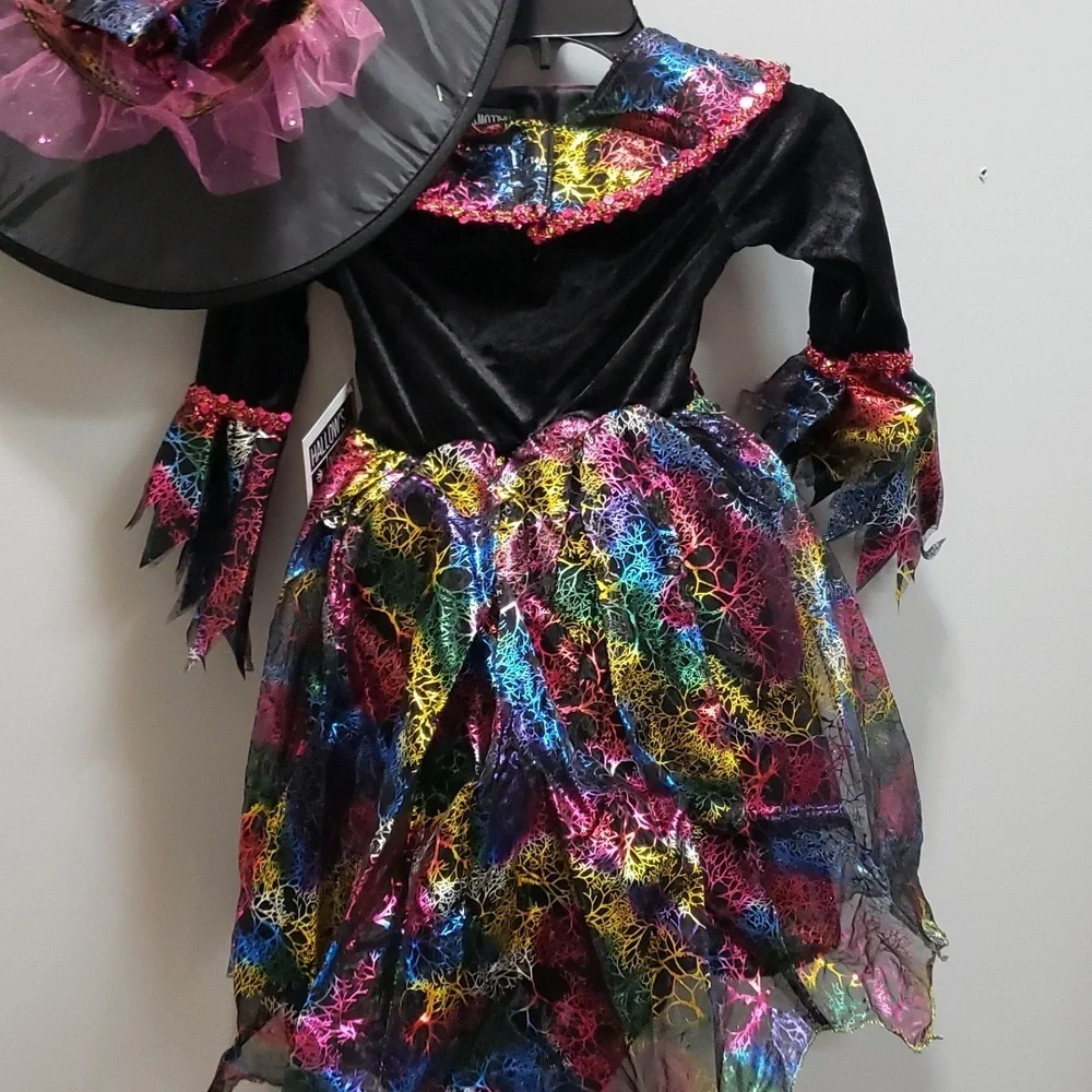 Hallow's Eve NWT Witch Costume with Matching Hat, Girls 4